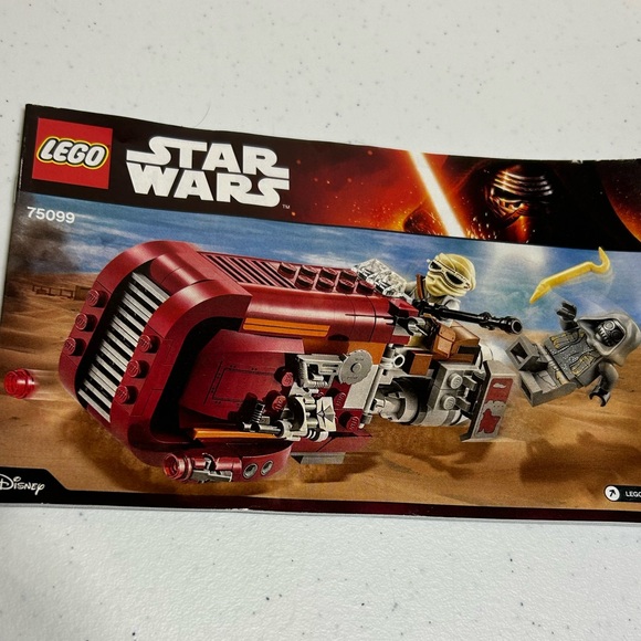 Retired Lego 75099 LEGO Star Wars Rey's Speeder - Picture 2 of 4